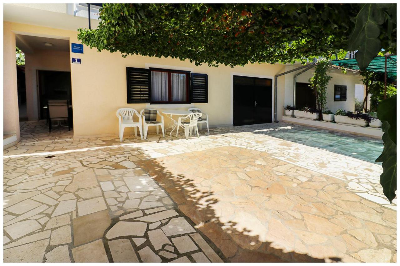 Apartment Zdravko Primošten Exterior foto